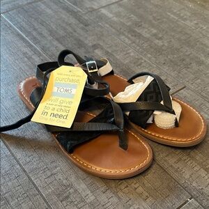 TOMS Women's Black Sandals
